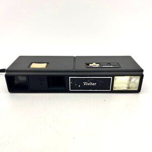Vivitar 600 Vintage 24mm Compact Film Camera With Flash (UNTESTED)